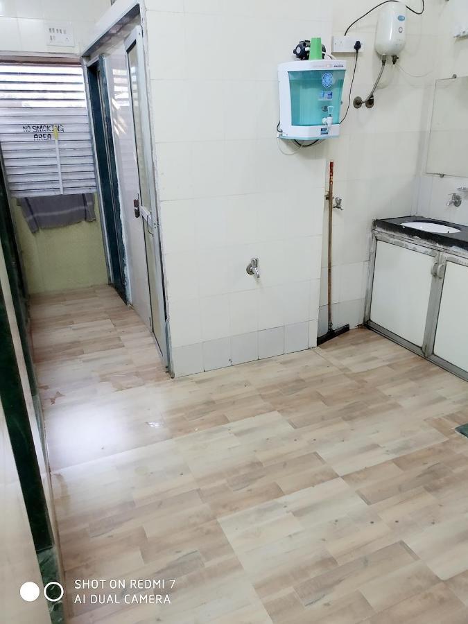 Star Dormitory Bombay Extérieur photo